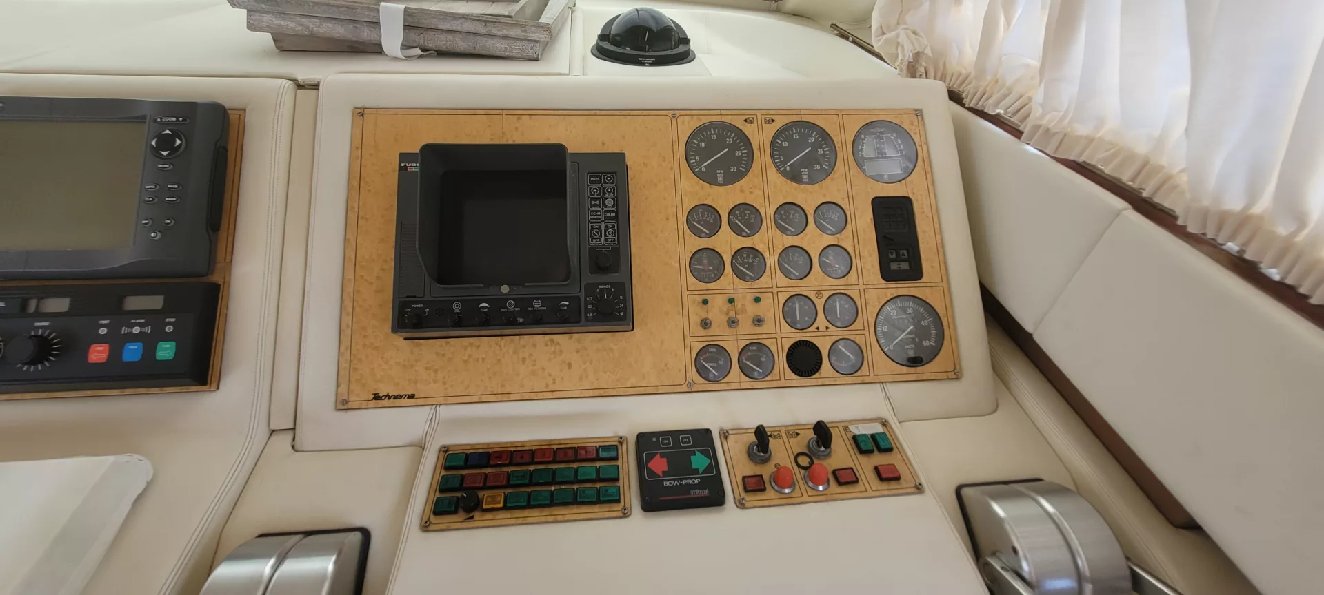 Technema  52